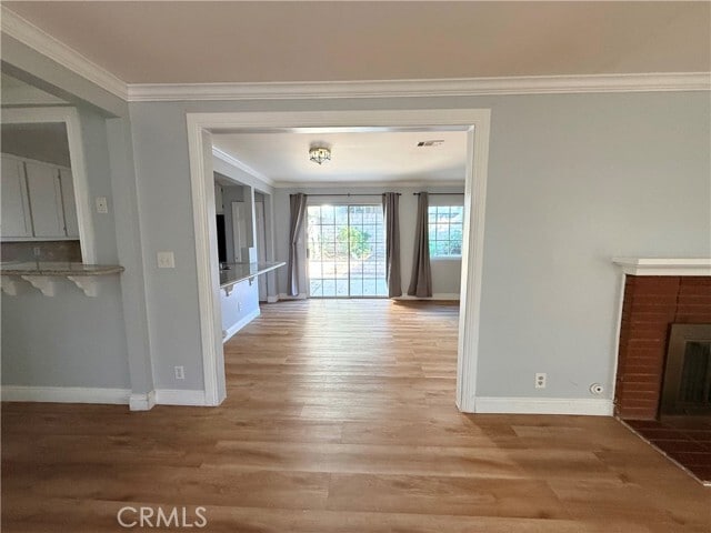 Building Photo - 1701 Victoria Dr