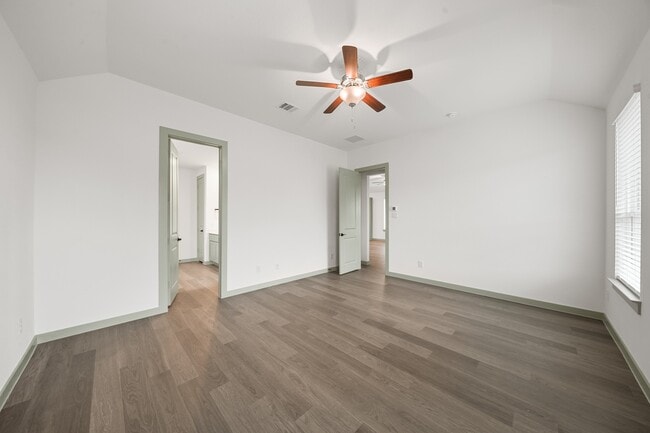 Building Photo - 3264 Woodrose Orchard Dr