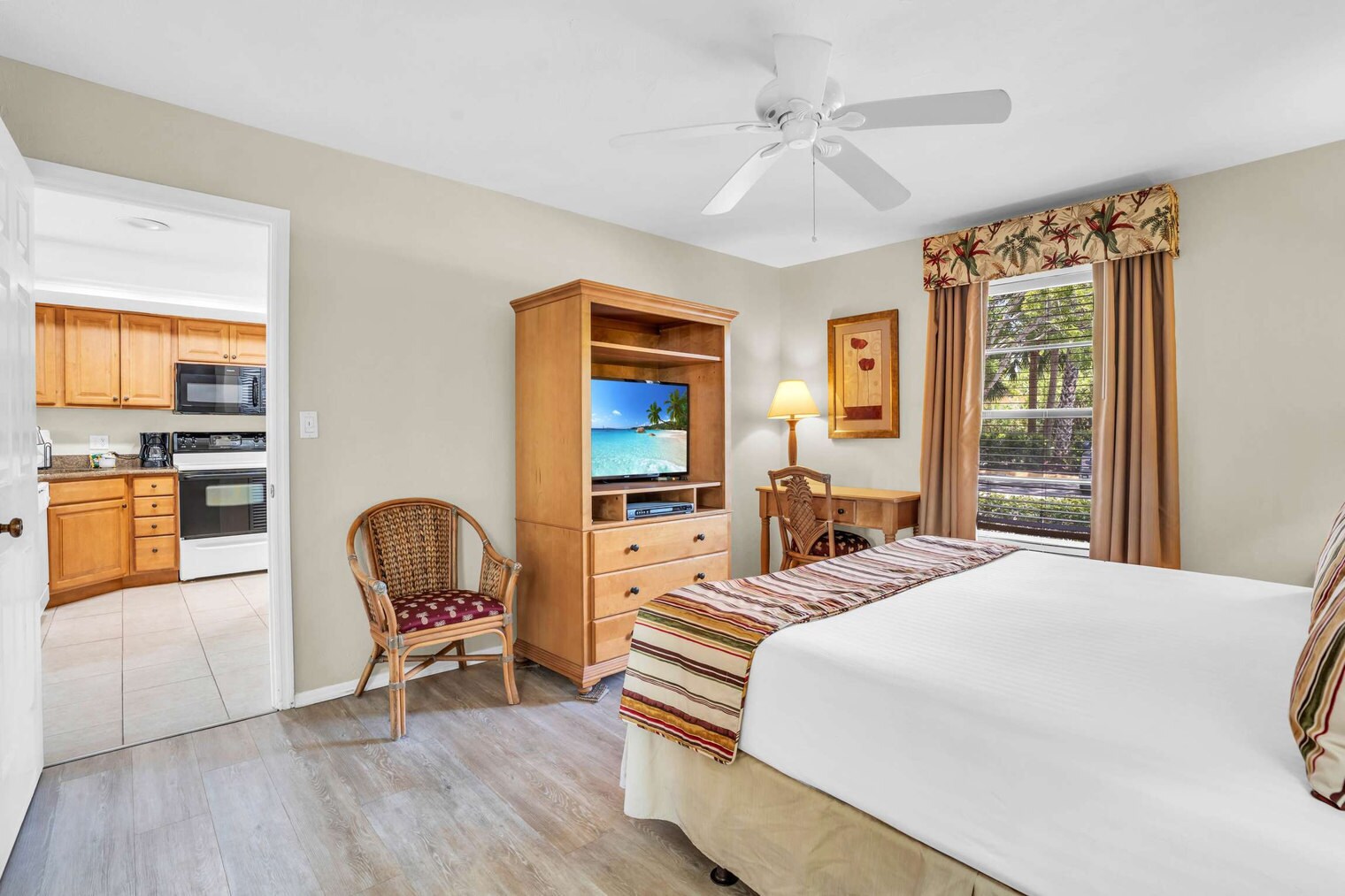 Building Photo - 600 Neapolitan Way