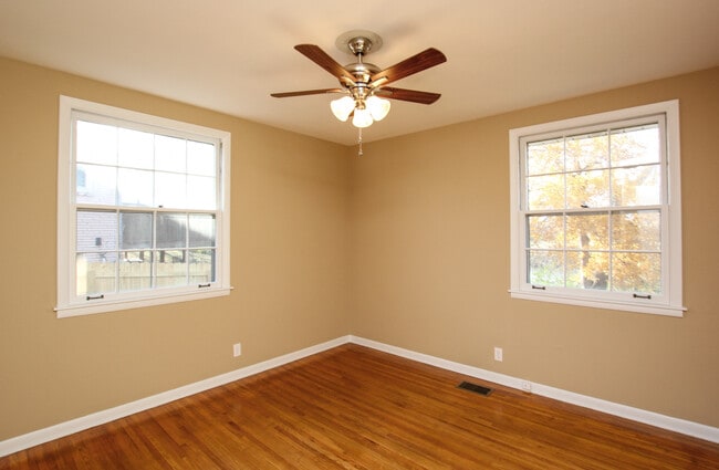 Building Photo - COMING SOON! Nashville! View the river fro...