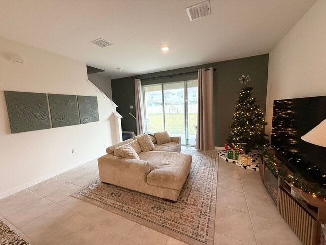 Building Photo - 641 Preston Cv Dr