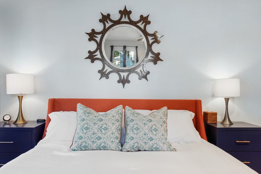 Building Photo - 102 W 36th St