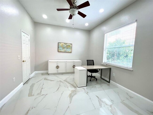Building Photo - 9060 Heritage Bay Cir