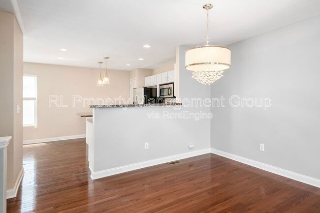 Building Photo - 5964 Woodshire Dr