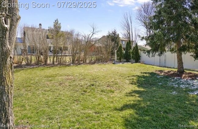 Building Photo - 22566 Winfield Rd