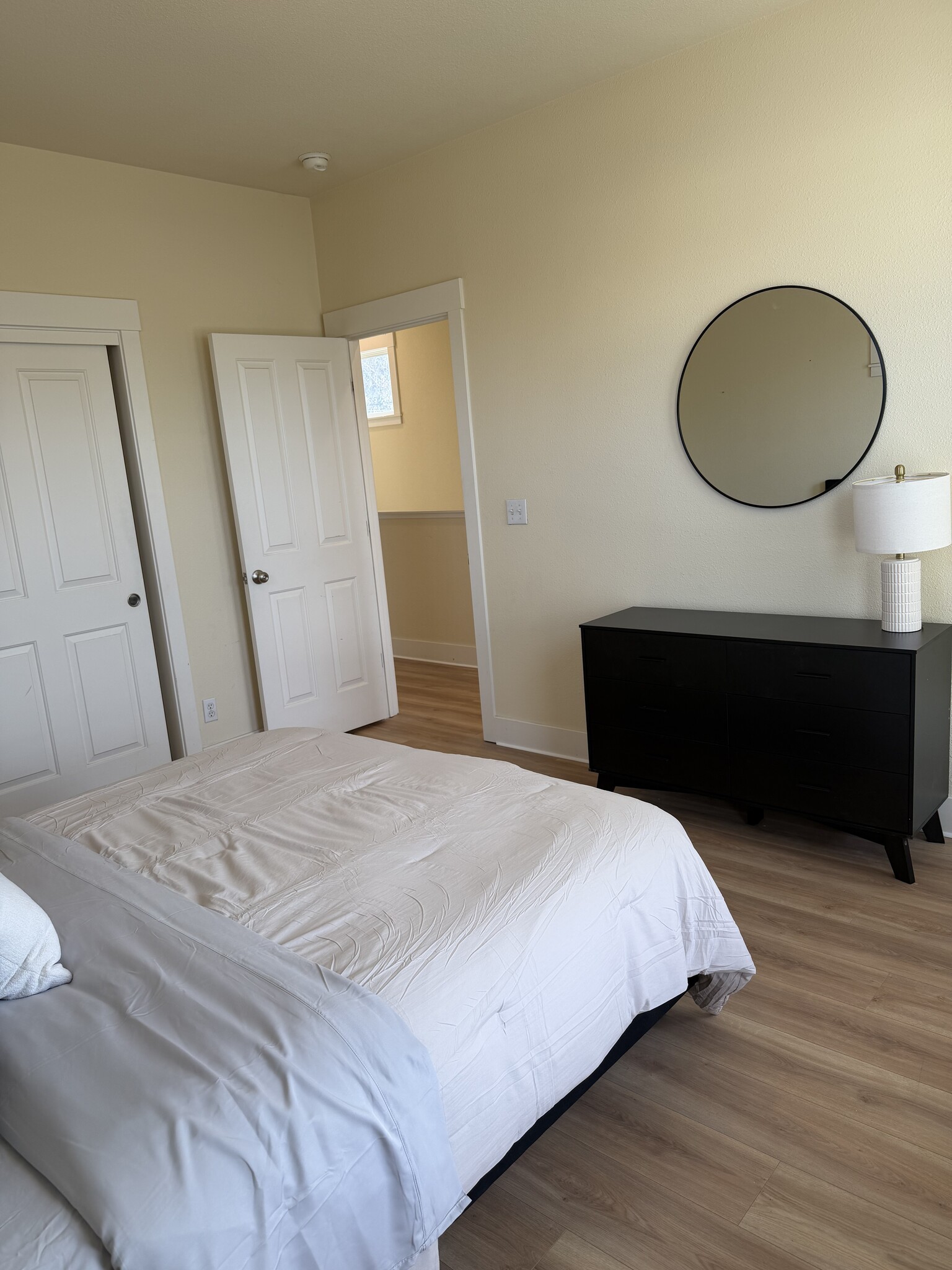 Building Photo - 804 Kite Ln