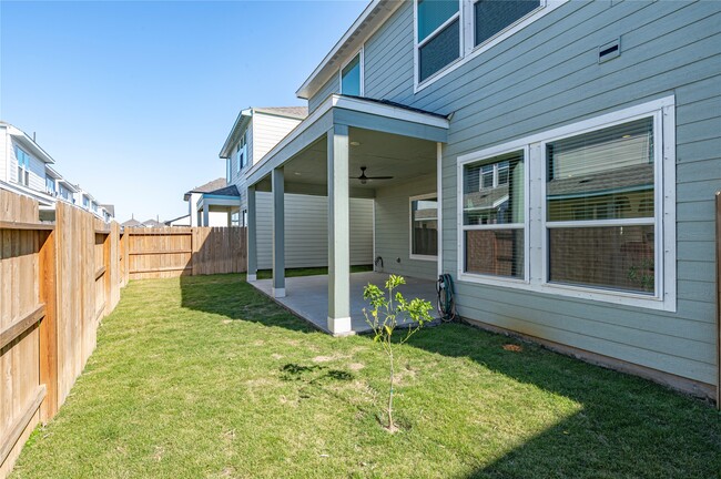 Building Photo - 719 Sandy Bay Ln