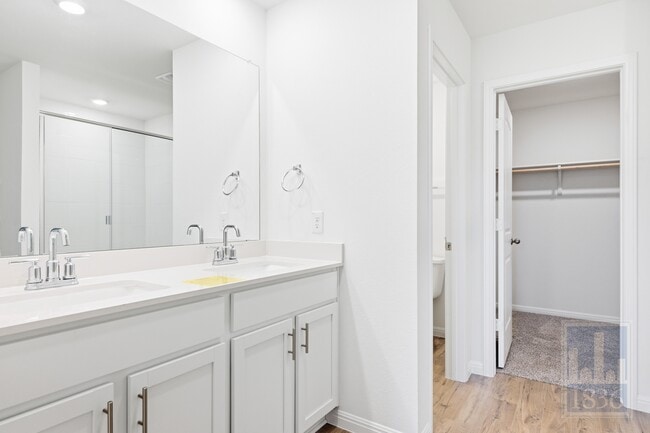 Building Photo - 1832 Buntline Hitch Dr