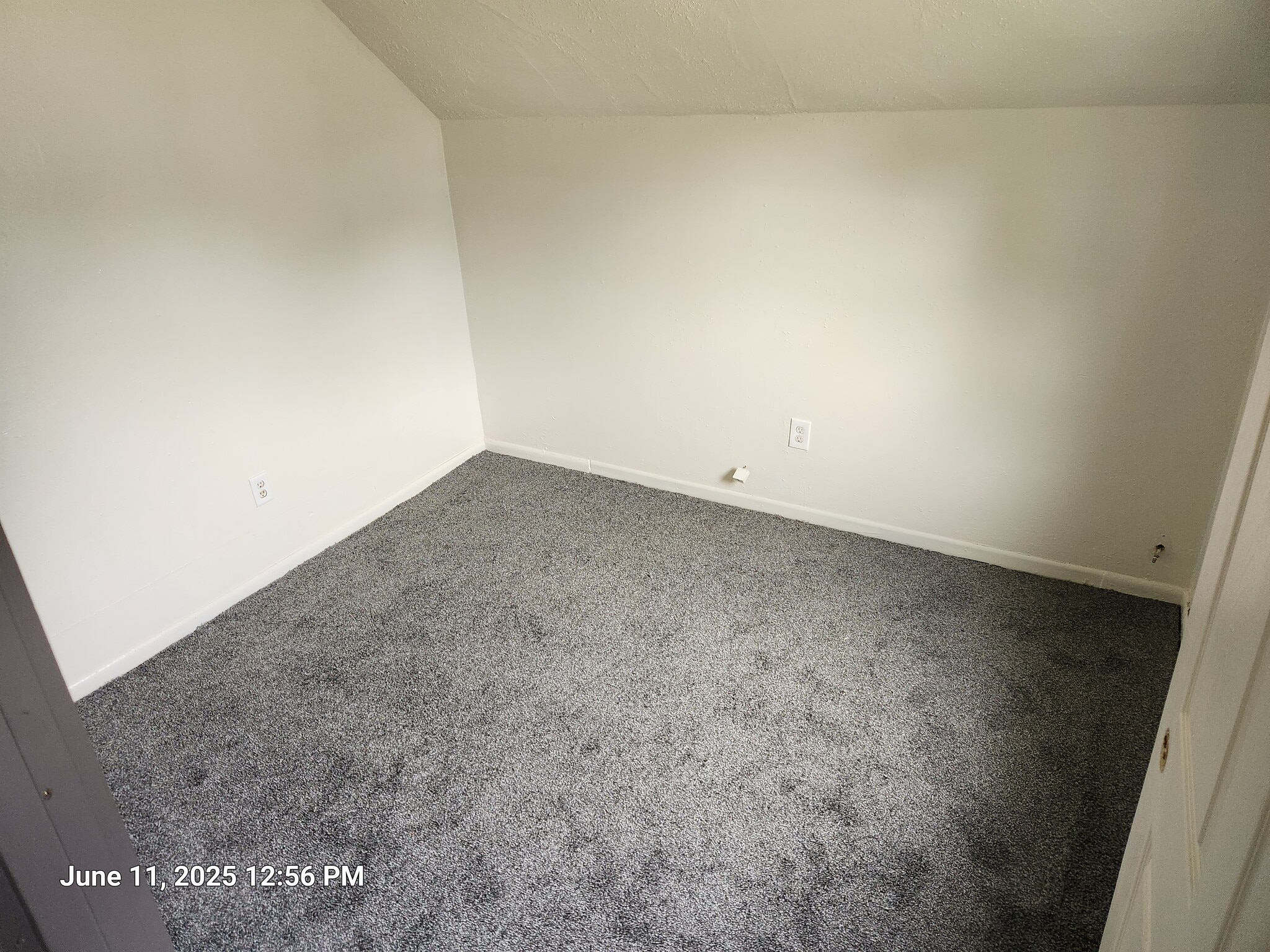 Bedroom 3 - 1111 University Ave