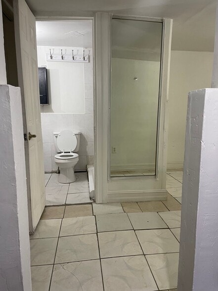 Building Photo - 3131 W 16th Ave