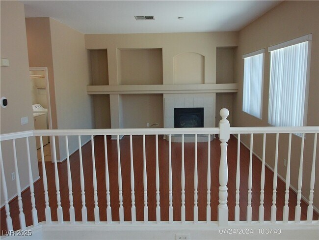 Building Photo - 5834 Farmhouse Ct