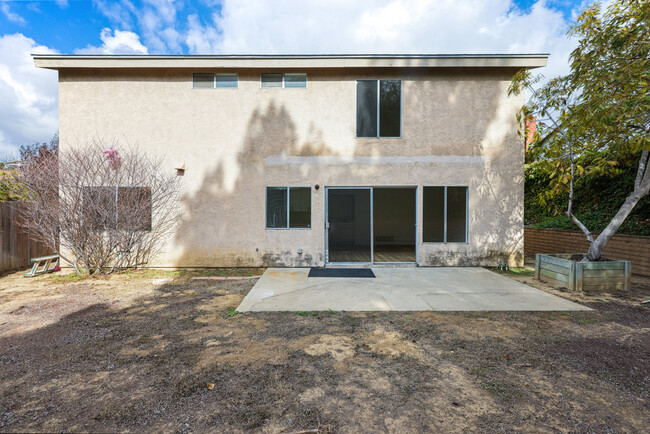 Building Photo - 4789 Mt Ashmun Dr