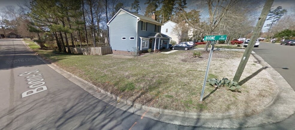 Building Photo - 3214 Lassiter St
