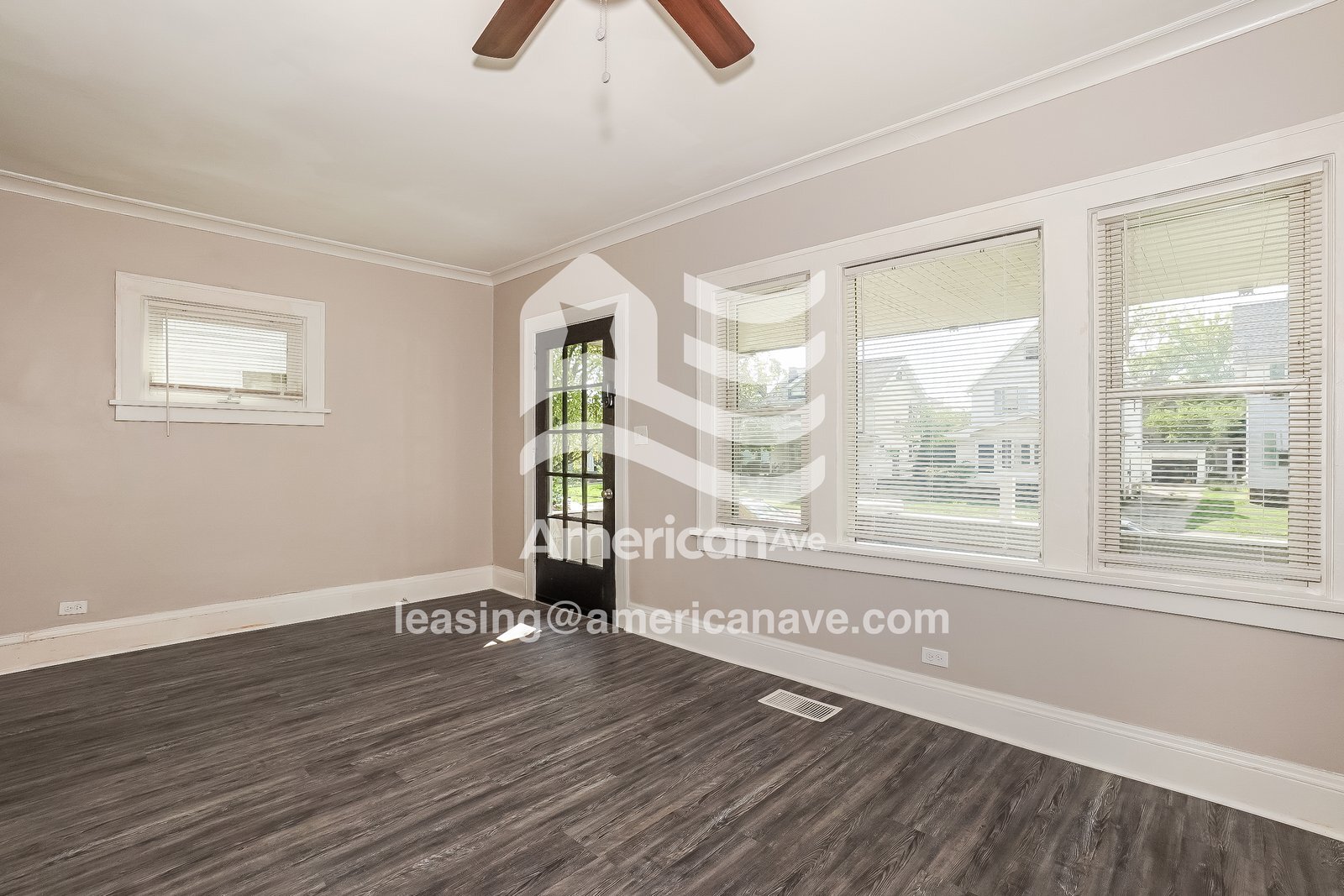 Building Photo - 3463 W 128th St