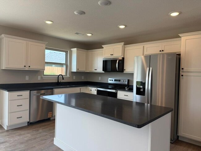 Building Photo - 5908 Serviceberry Terrace
