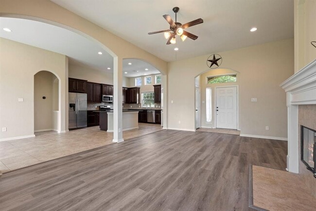 Building Photo - 22407 Emerald Point Ln