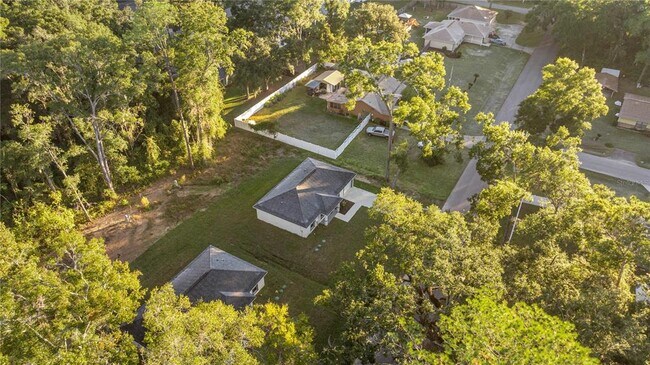 Building Photo - 5208 NW 61st Ave