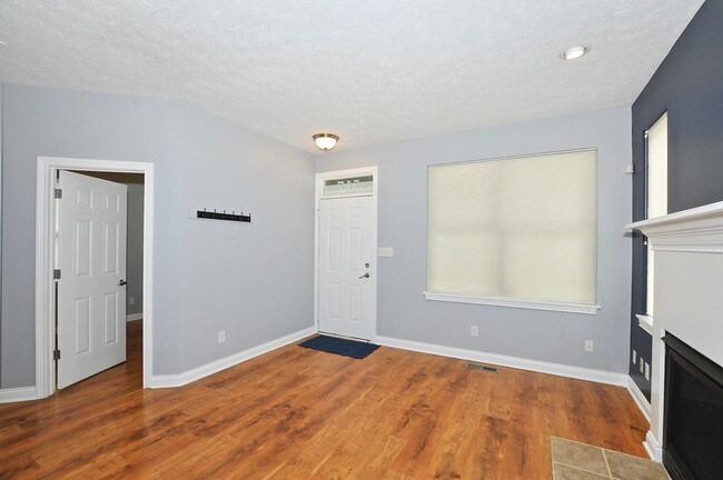 Building Photo - 517 E 23rd St