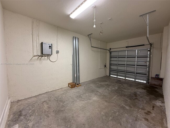 Building Photo - 11101 West 33rd Ct