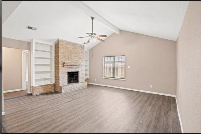 Building Photo - 6610 Rockergate Dr