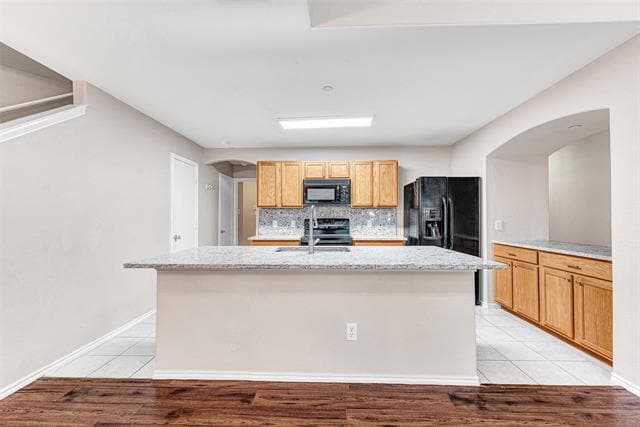 Building Photo - 10059 Wake Bridge Dr