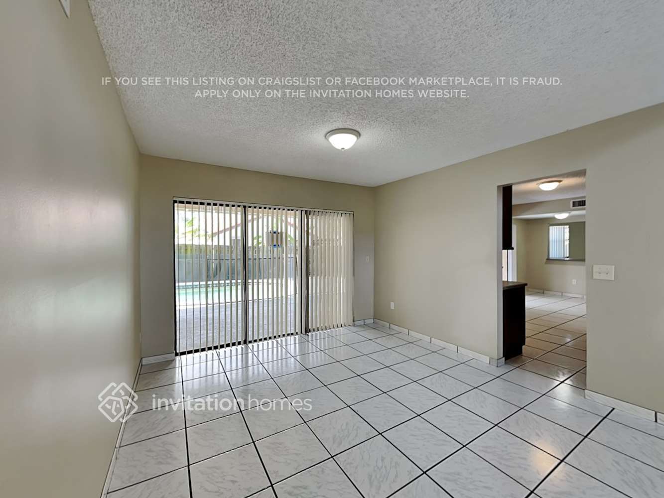 Building Photo - 15520 Briarwood Manor