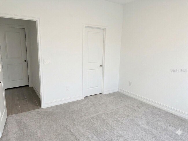 Building Photo - 18378 Serene Lk Lp