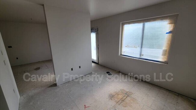 Building Photo - 1221 Commonwealth Ave