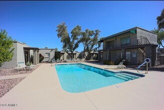 Building Photo - 16807 E Gunsight Dr