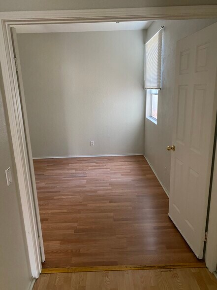 Building Photo - 11442 Via Rancho San Diego