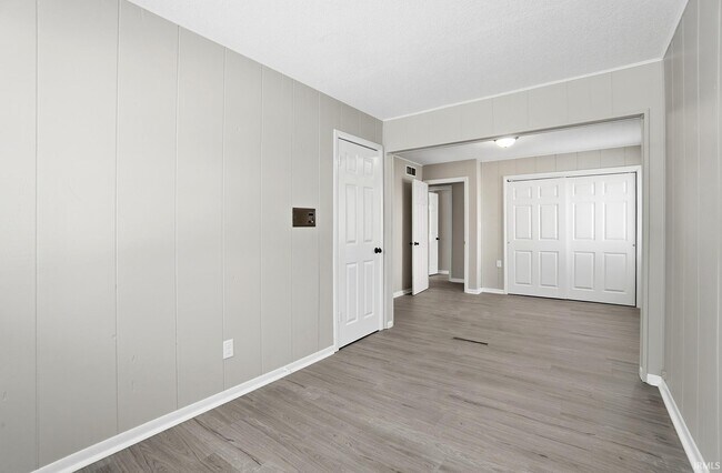 Building Photo - 4120 Kentland Ave