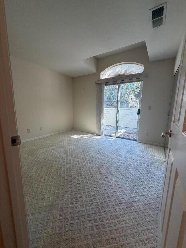 Building Photo - 7759 Beltane Dr