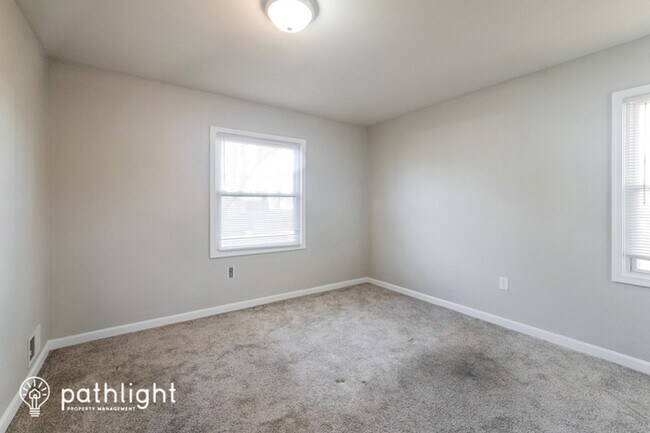 Building Photo - 504 Adams Lane, Waldorf, MD 20602