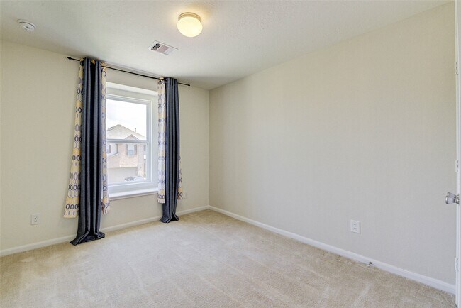Building Photo - 15623 Hanover Breeze Ln