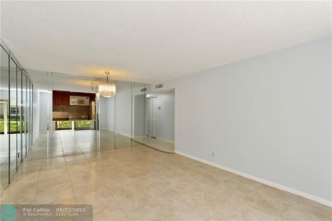 Building Photo - 4156 NW 90th Ave