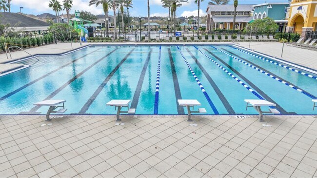 Building Photo - 9570 Little Bluestem Dr