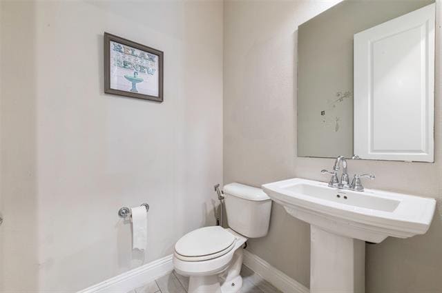 Building Photo - 6267 Blythe Dr