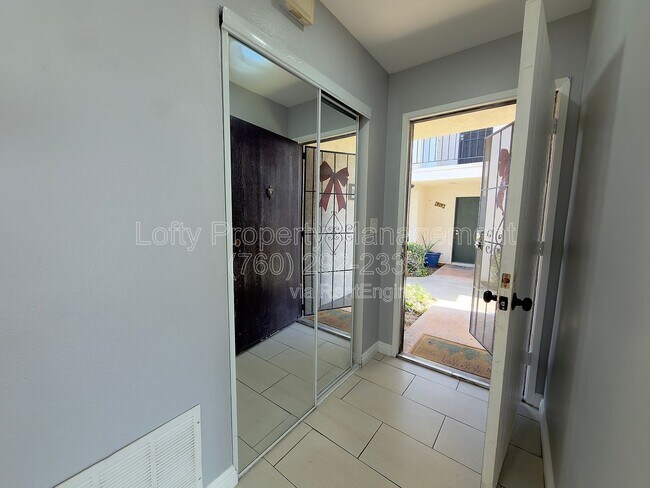 Building Photo - 450 W Vermont Ave