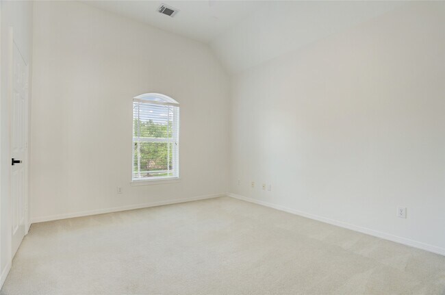 Building Photo - 22926 Haven Field Ct