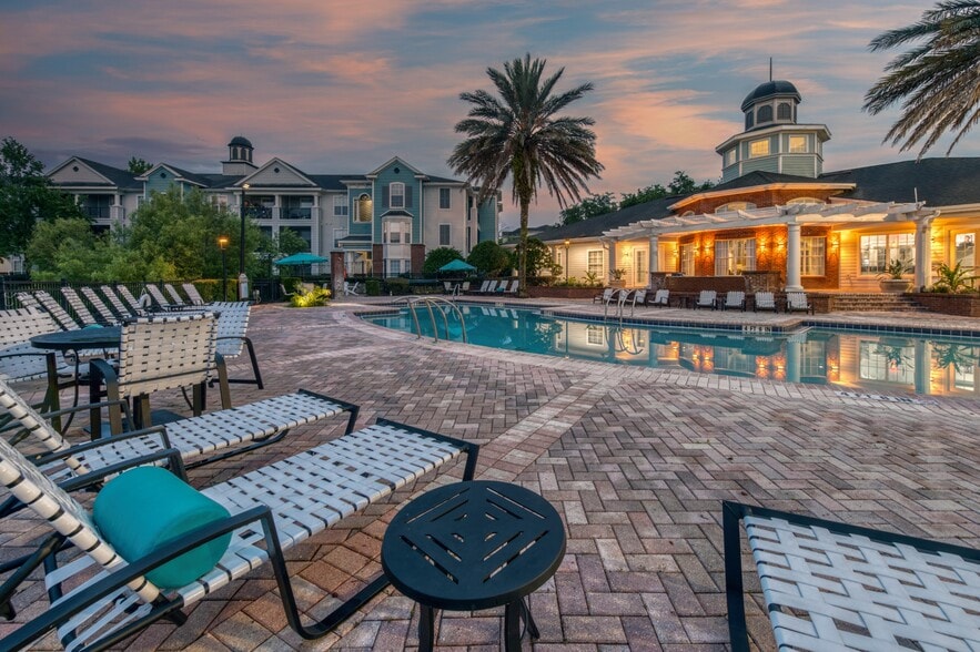 Building Photo - Integra Landings