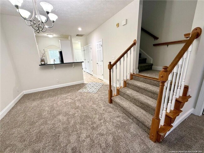 Building Photo - 309 Bulla Pl