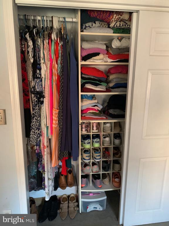 Building Photo - 812 N Judson St