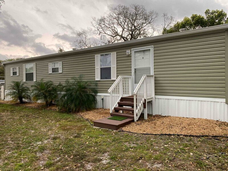 Building Photo - 9514 Chris St