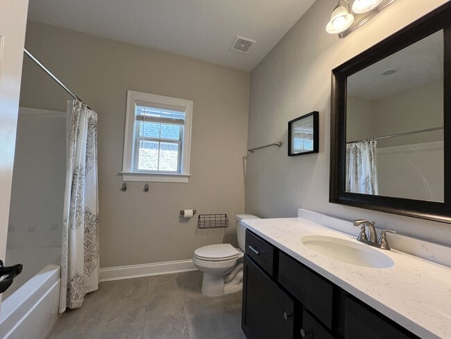 Building Photo - Available July 1, 2026!