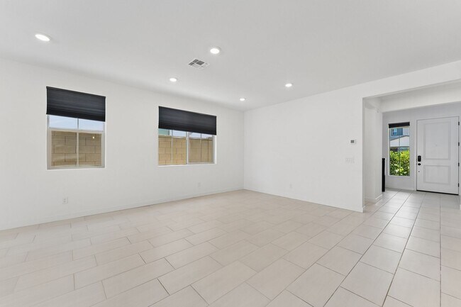 Building Photo - Luxury Waterston North Home with Private Generation Suite and Resort-Style Living