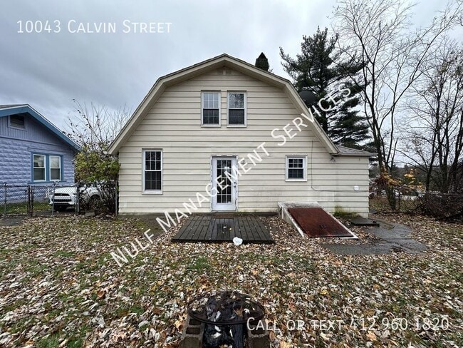 Building Photo - 10043 Calvin St