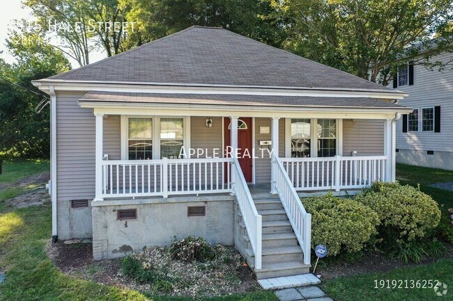 Building Photo - 915 Hale St