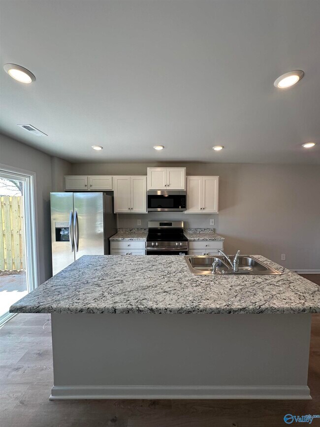Building Photo - 4113 Hudson Ct SW