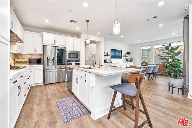 Building Photo - 4101 Adishian Wy