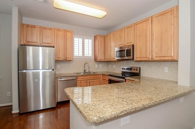 Building Photo - 12707 Boheme Dr